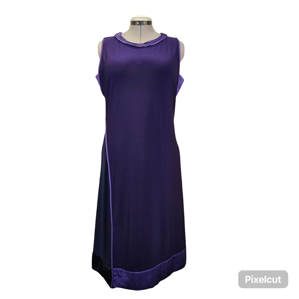 Purple & navy blue jersey and satin borders sleeveless midi dress in size L US.